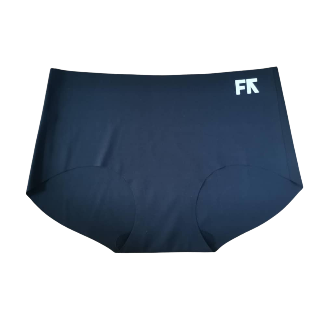 Full coverage black seamless underwear